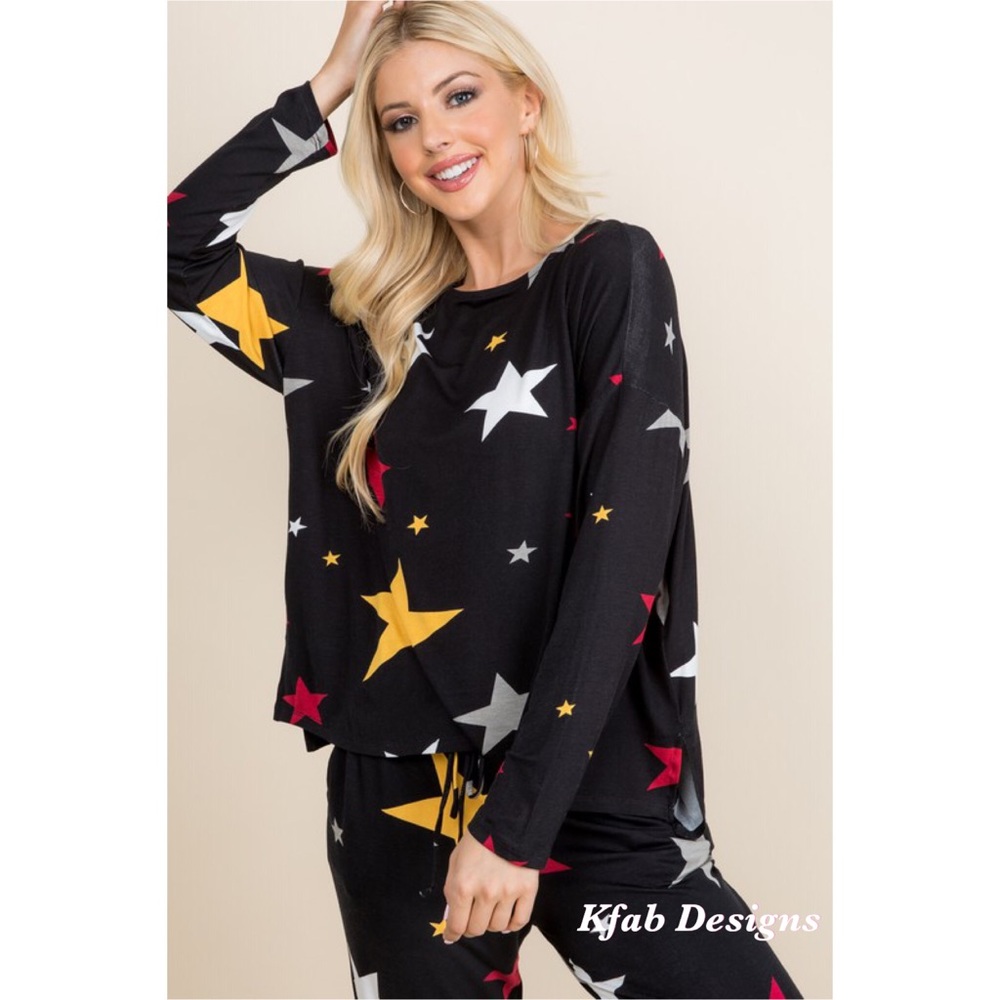 SMALL RESTOCKED! Star Print Soft Jersey Top w/Side Slits - Picture 2 of 8